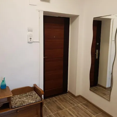 Aris Apartment Hunedoara Exterior photo