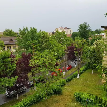 Aris Apartment Hunedoara Exterior photo